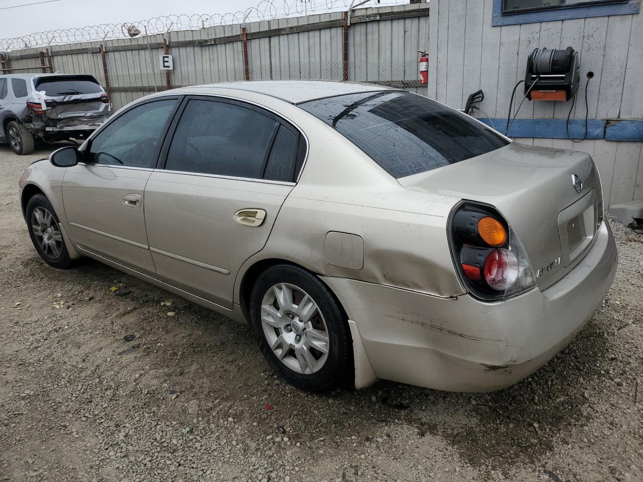 NISSAN ALTIMA 2005 VIN 1N4AL11D15N932808 фото 2