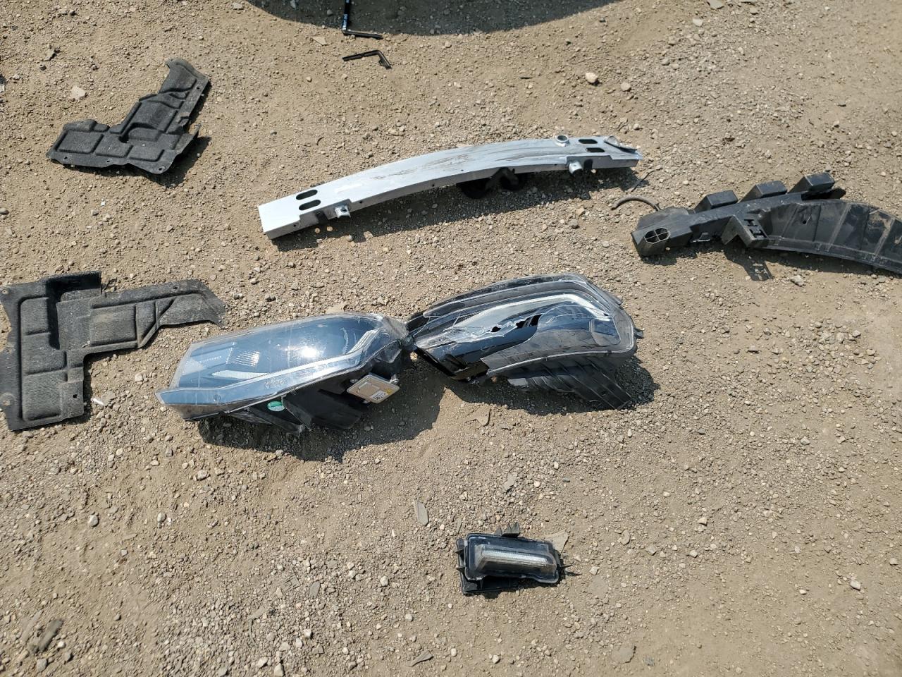 2017 Chevrolet Camaro Lt VIN: 1G1FD1RS2H0193443 Lot: 60023195