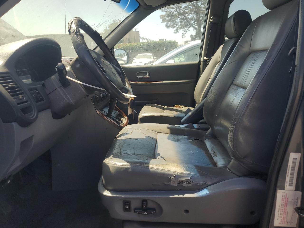 2002 Kia Sedona Ex VIN: KNDUP131526310930 Lot: 60783675