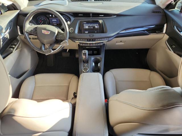  CADILLAC XT4 2019 Czerwony