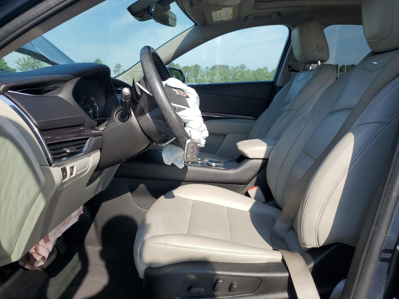 2020 Cadillac Xt4 Luxury VIN: 1GYFZBR40LF070627 Lot: 59258845