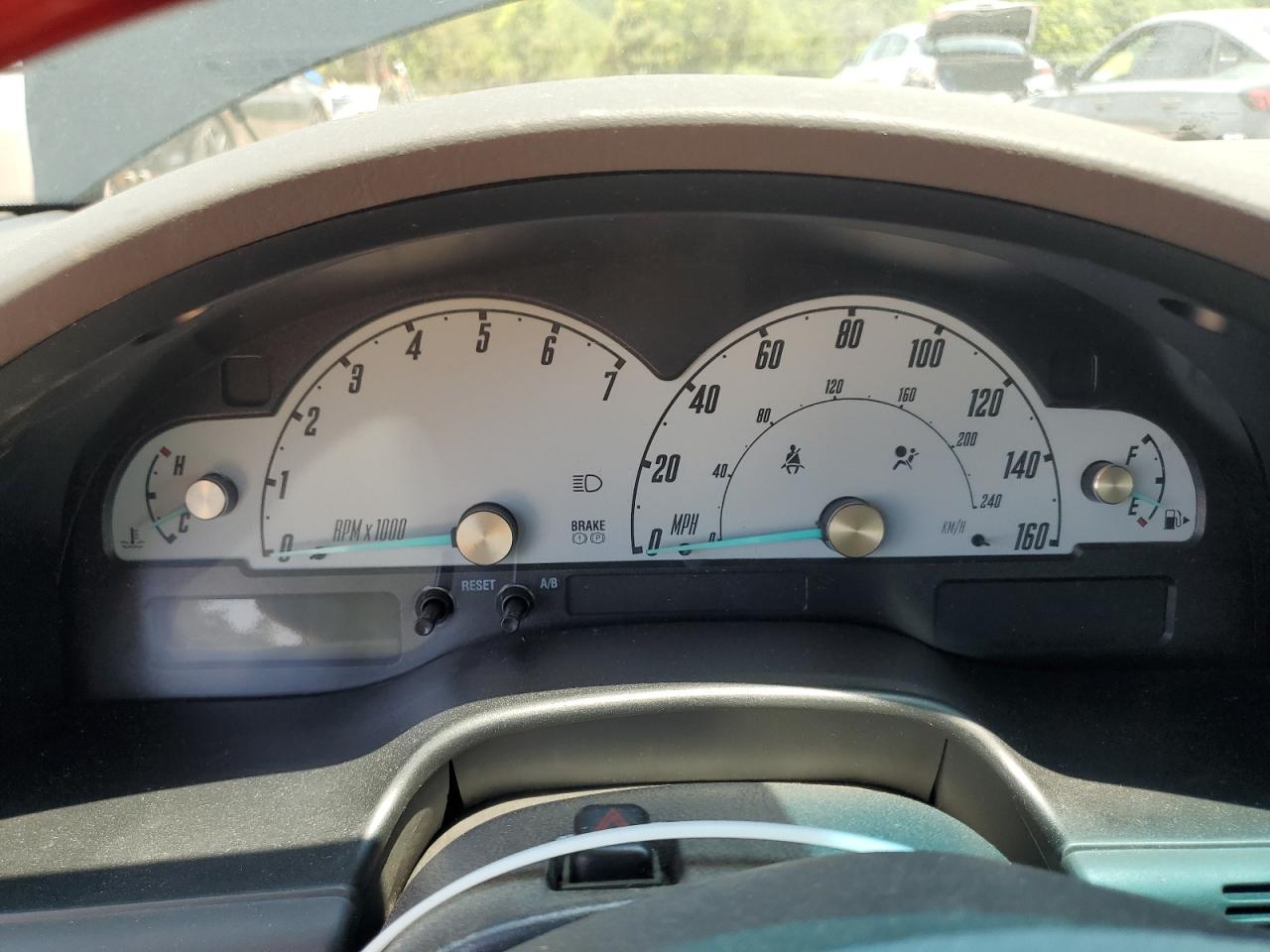 2002 Ford Thunderbird VIN: 1FAHP60A62Y112466 Lot: 62948915