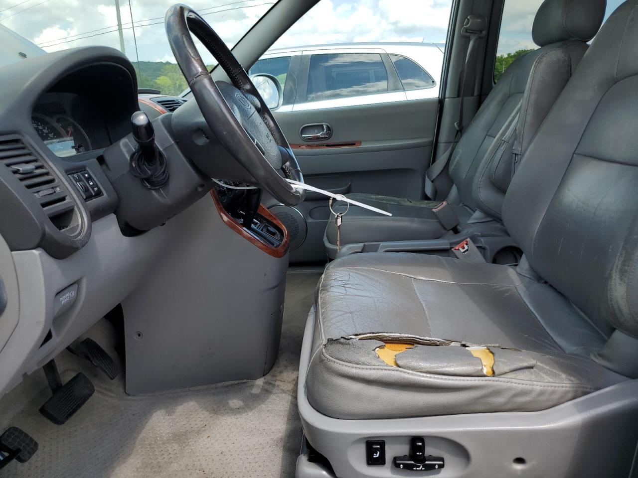 2005 Kia Sedona Ex VIN: KNDUP131556627899 Lot: 61227605