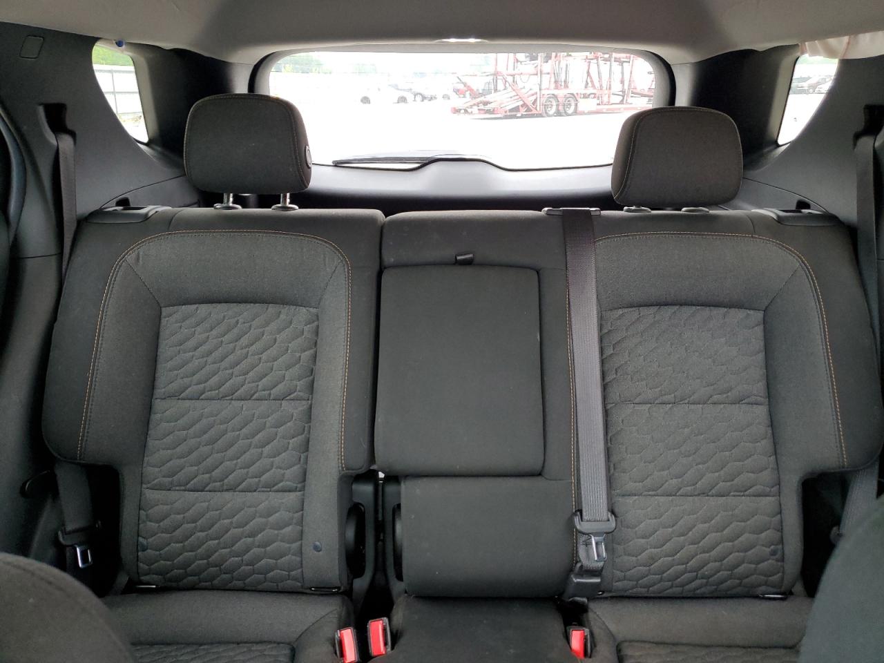 2GNAXJEV0J6290265 CHEVROLET EQUINOX 2018