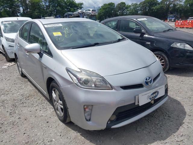2014 TOYOTA PRIUS HYBRID 