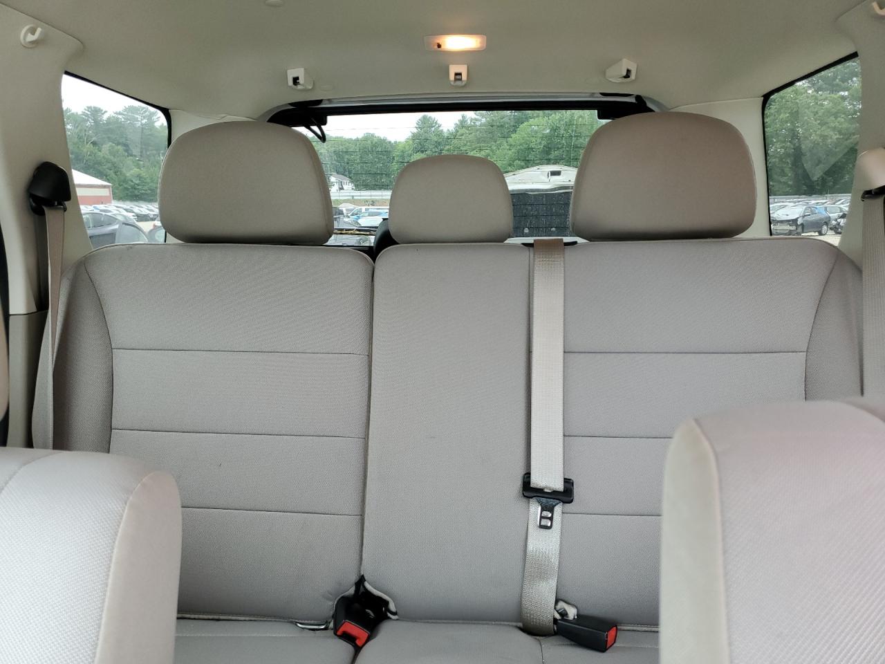 FORD ESCAPE 2011 VIN 1FMCU5K31BKC31871 photo 10
