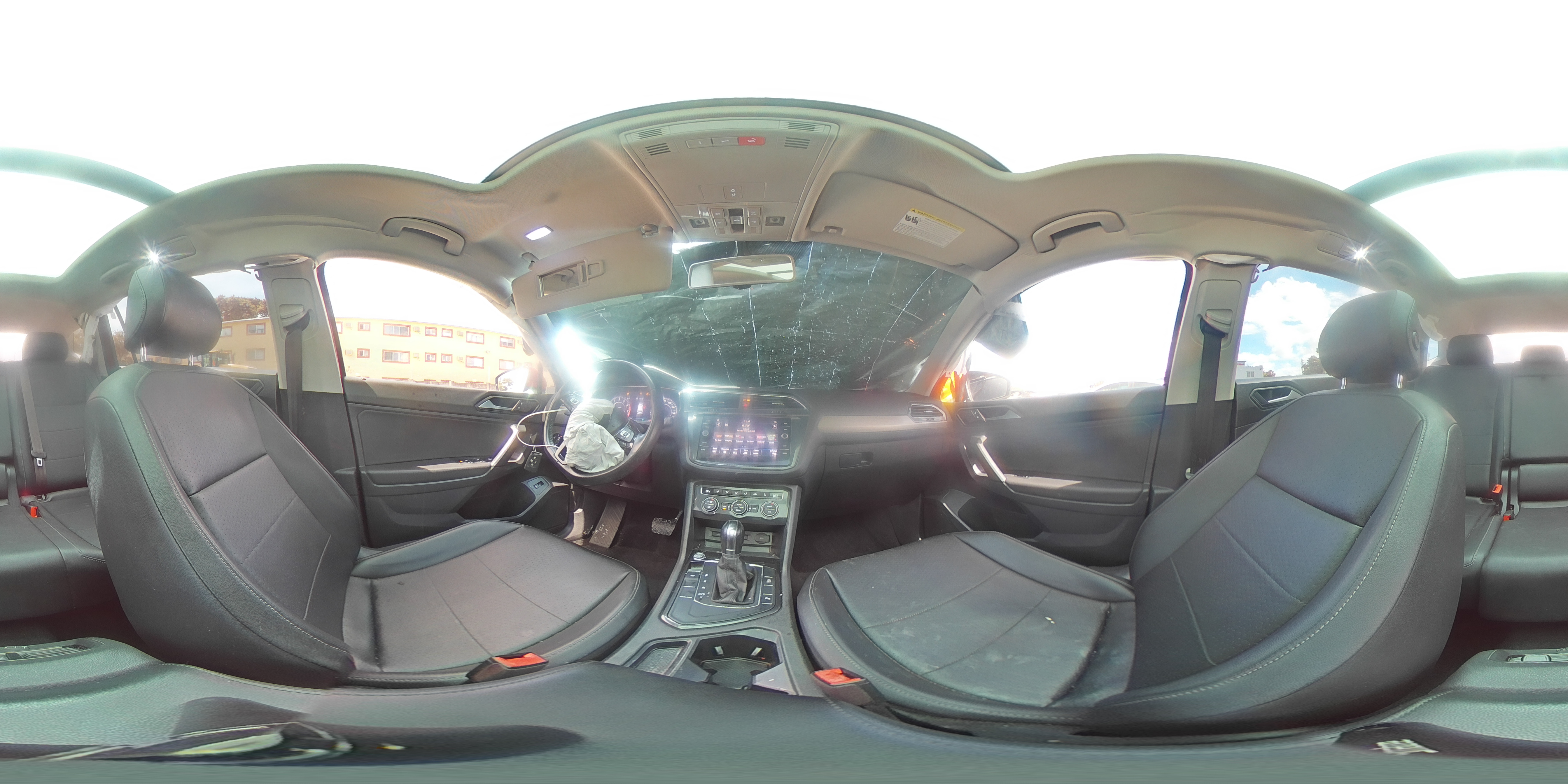 Фото: 3VV3B7AX7KM065036 - 14