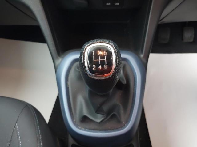 2014 HYUNDAI I10 SE