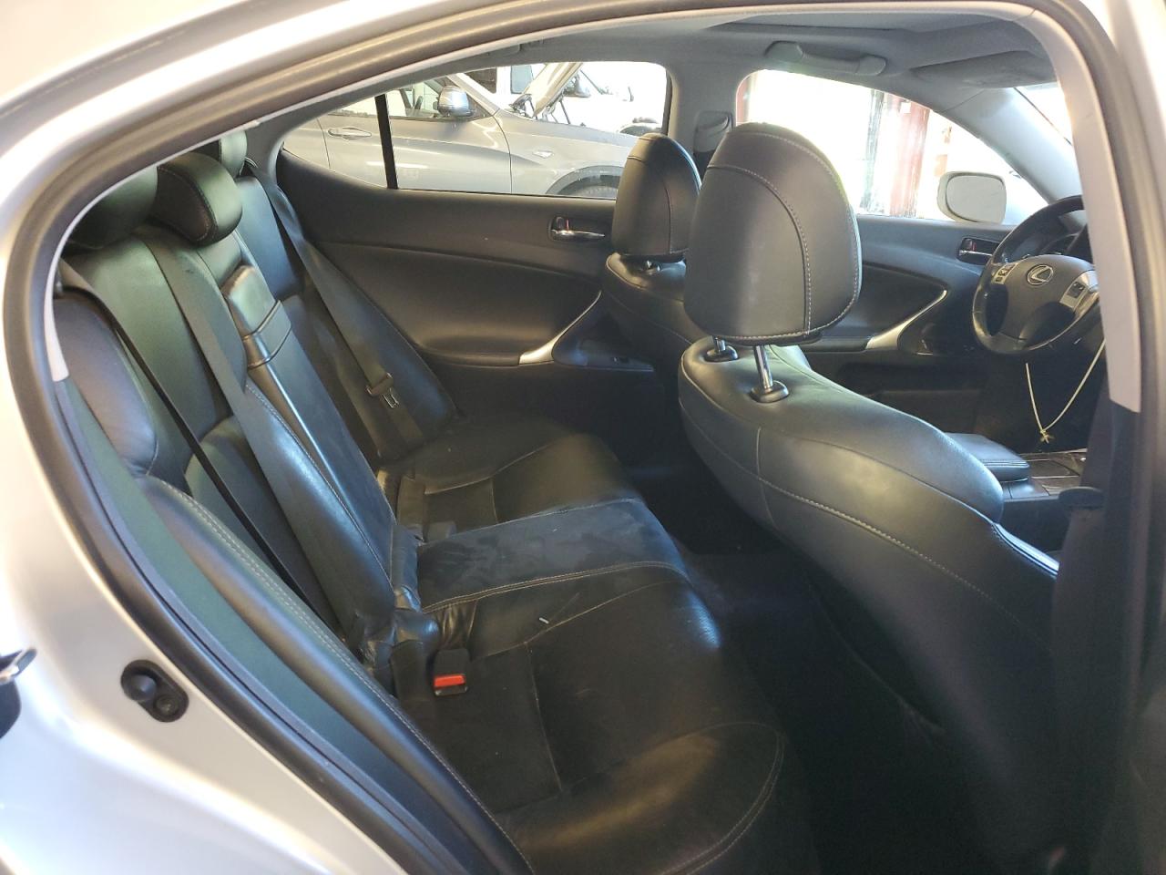 2011 Lexus Is 250 VIN: JTHCF5C26B5050055 Lot: 61344325