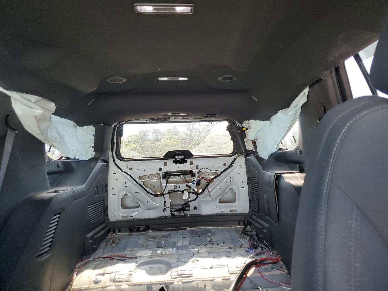 1GNSKLED5MR346070 CHEVROLET TAHOE 2021
