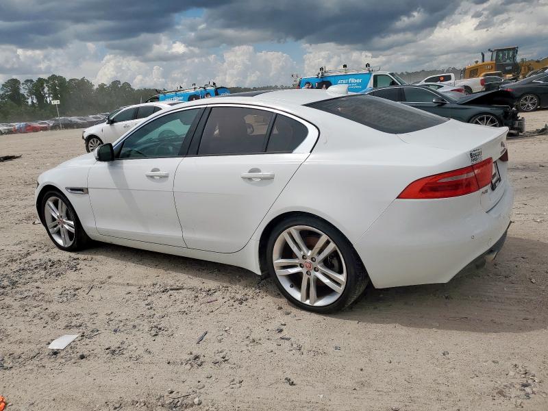 Седаны JAGUAR XE 2017 Белы