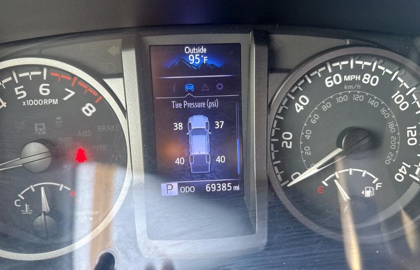  TOYOTA TACOMA 2020 tan