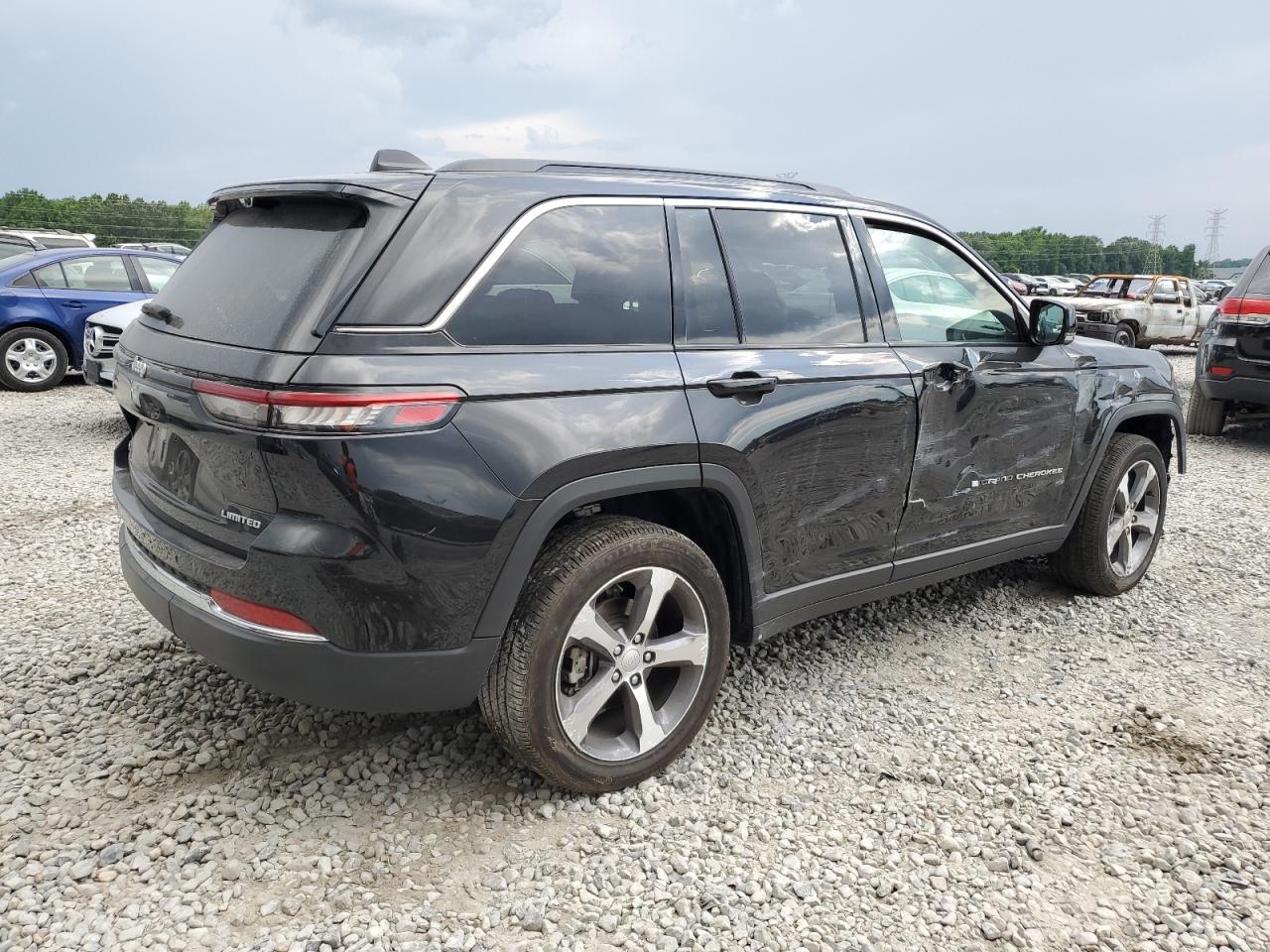 JEEP GRAND CHER 2024 VIN 1C4RJHBG7RC103456 фото 3