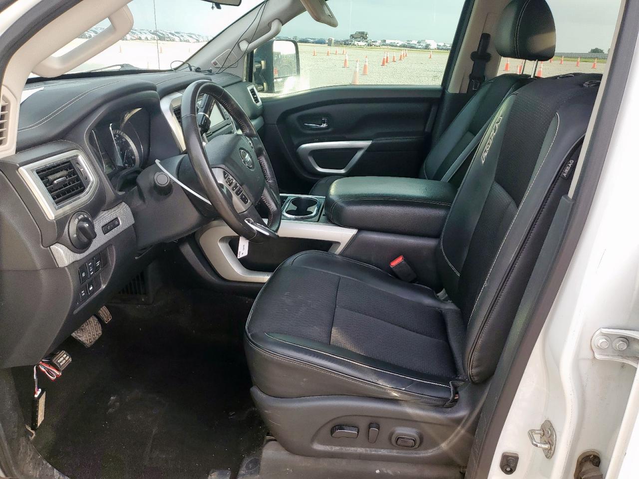 2018 Nissan Titan Sv VIN: 1N6AA1E5XJN527735 Lot: 60425545