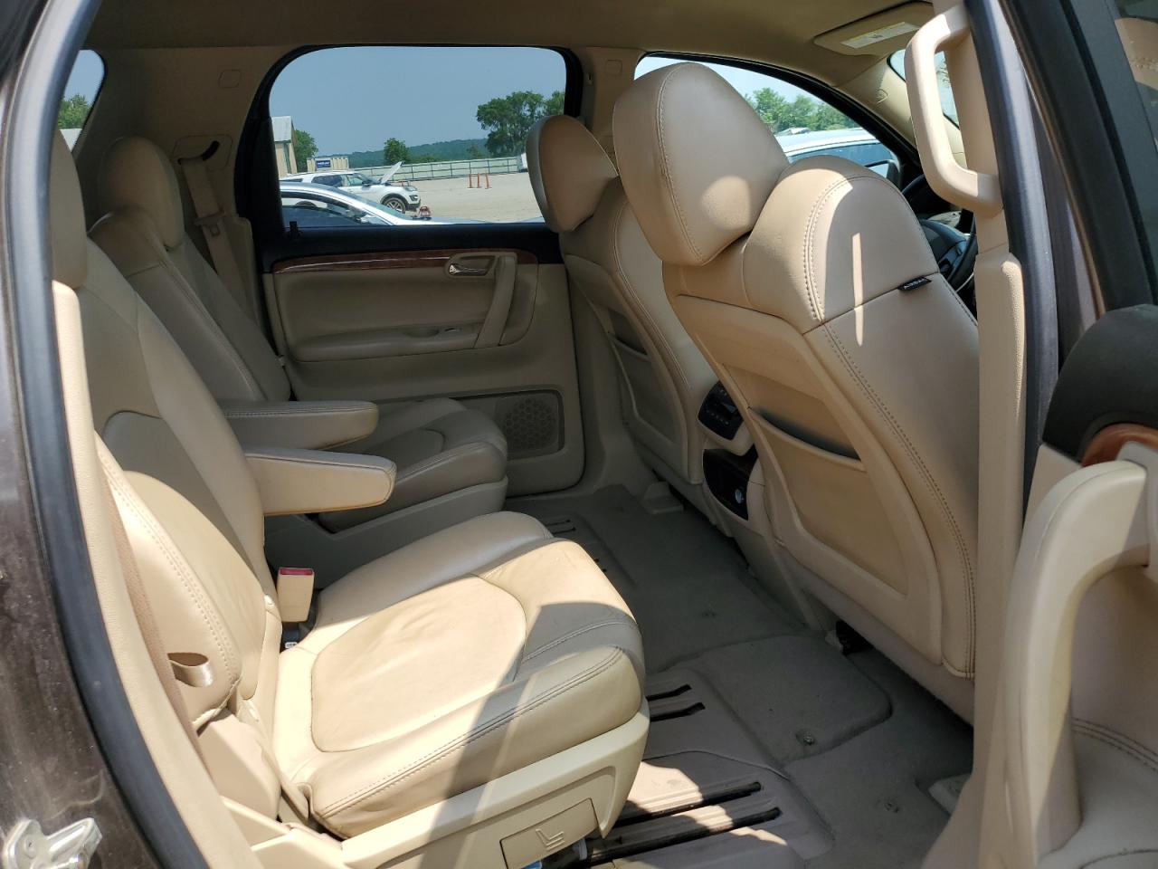 2010 Saturn Outlook Xr VIN: 5GZLRVED9AJ206472 Lot: 60064315