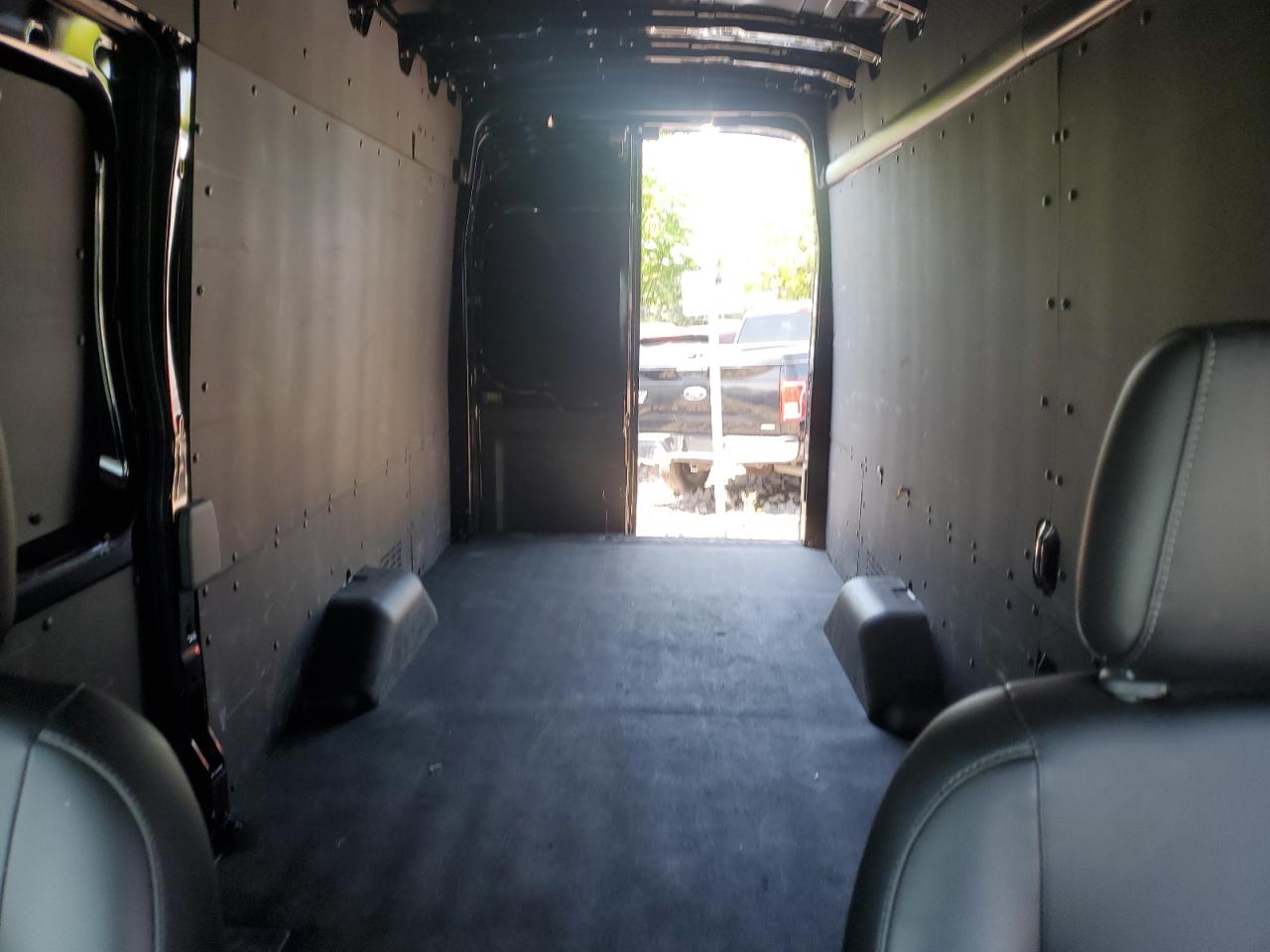1FTBW3X81RKB79008 FORD TRANSIT 2024