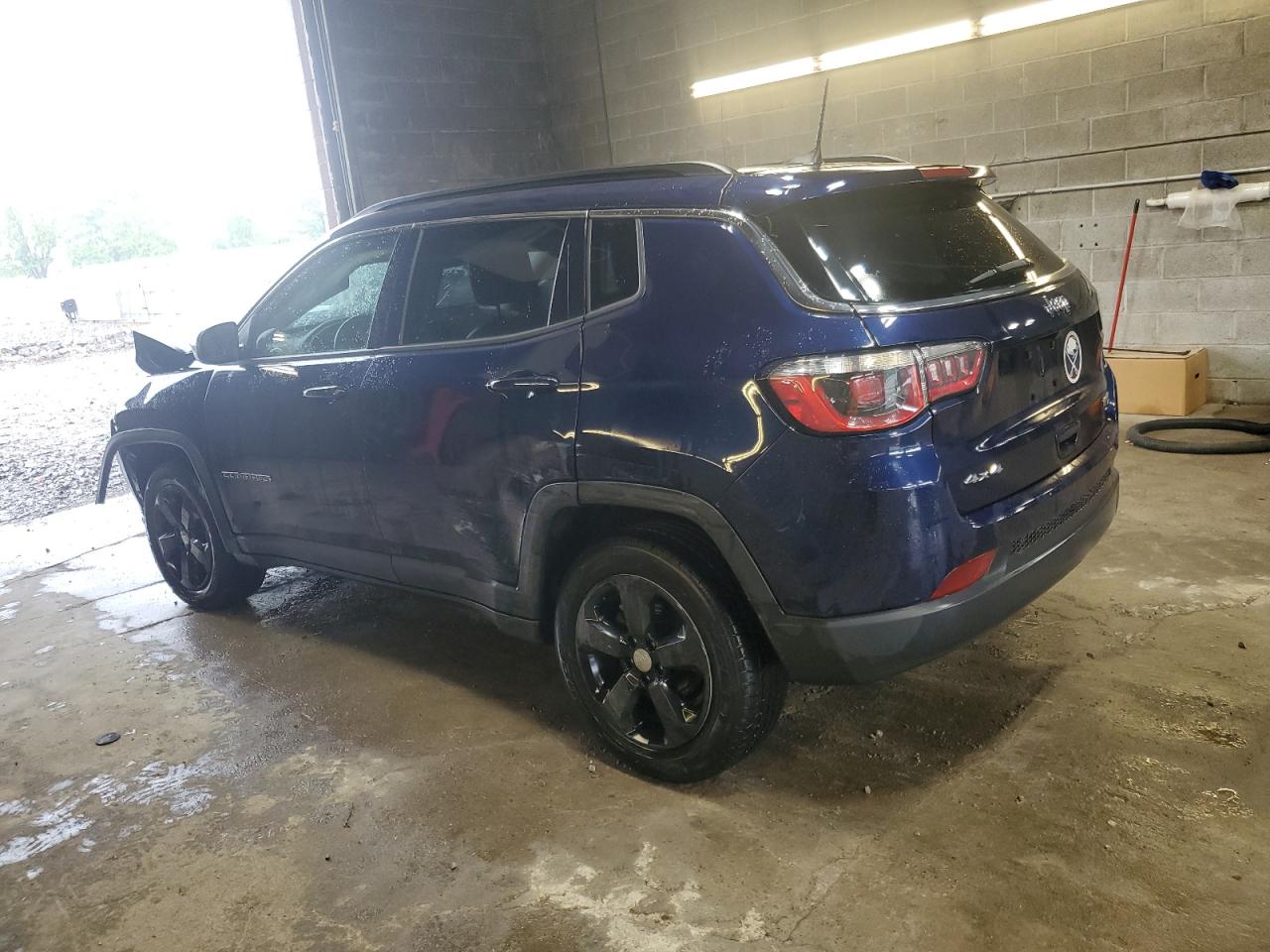 JEEP COMPASS 2020 VIN 3C4NJDBB9LT100551 фото 2