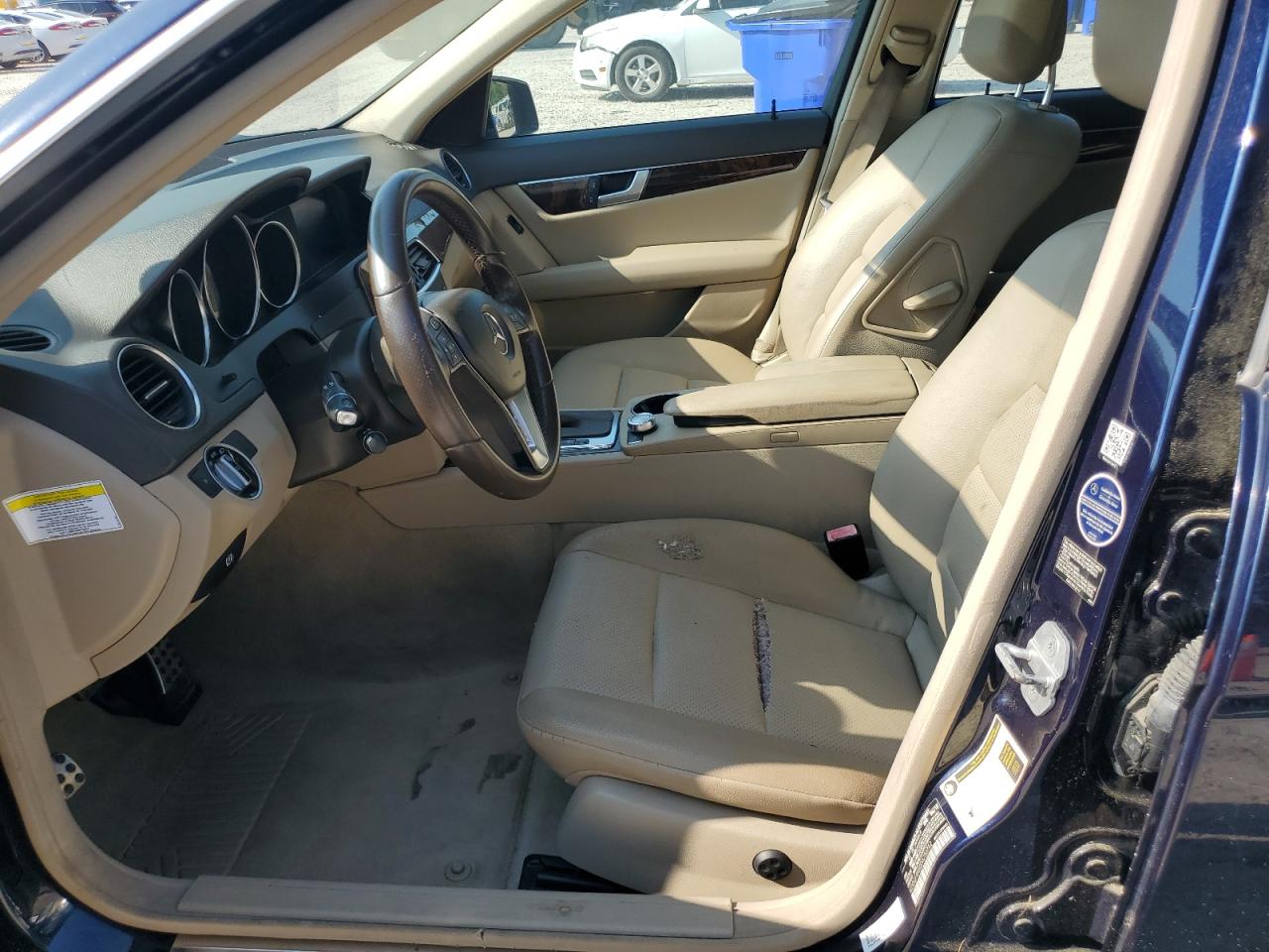 2013 Mercedes-Benz C 250 VIN: WDDGF4HB0DA750742 Lot: 62776725