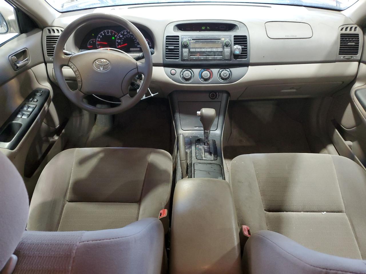 2005 Toyota Camry Le VIN: 4T1BE32K35U564795 Lot: 62923515