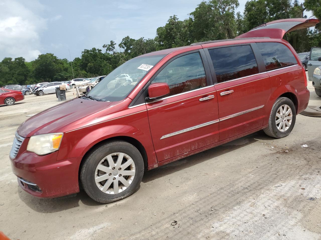 2014 Chrysler Town & Country Touring for Sale in Ocala, FL - Mechanical