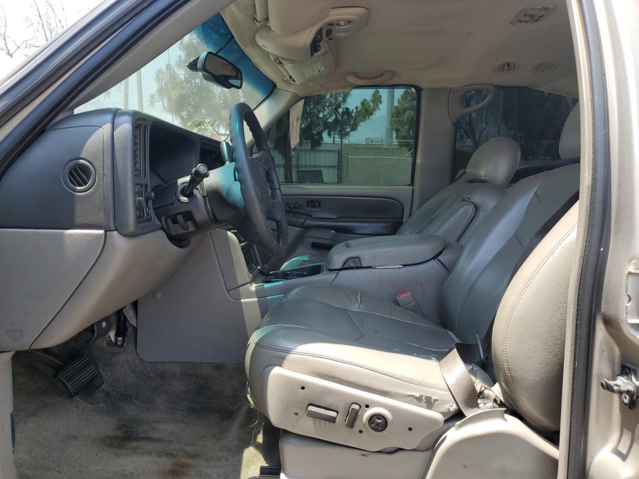 2003 Chevrolet Tahoe C1500 VIN: 1GNEC13T43R255380 Lot: 62574075