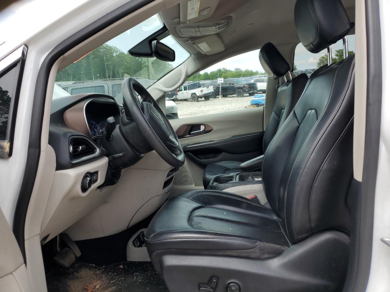 2020 Chrysler Voyager Lxi VIN: 2C4RC1DG0LR262655 Lot: 59287205