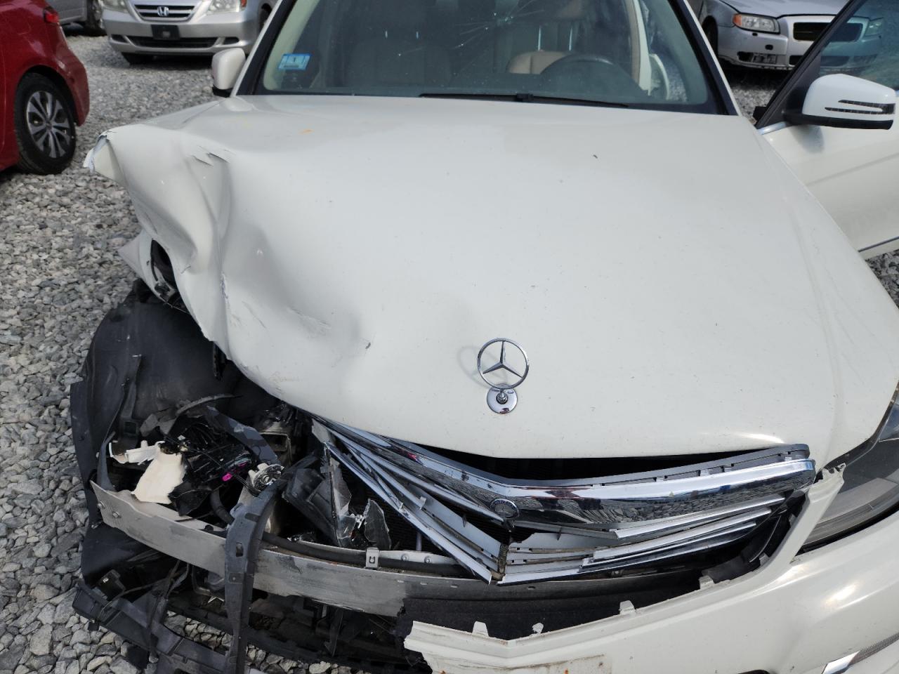 2012 Mercedes-Benz C 300 4Matic VIN: WDDGF8BB6CR233512 Lot: 60822185
