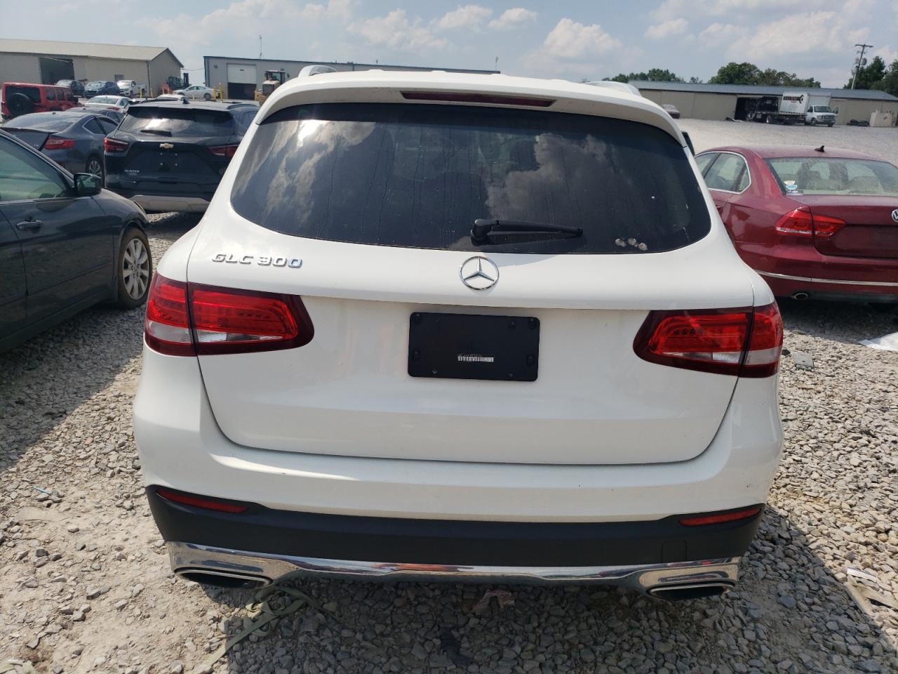 2017 Mercedes-Benz Glc 300 VIN: WDC0G4JB1HF140824 Lot: 62145085