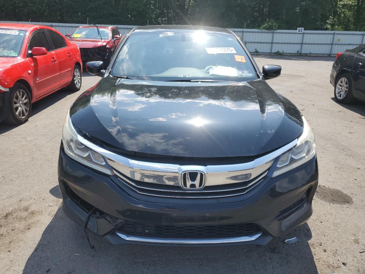 1HGCR2F50HA142132 HONDA ACCORD 2017