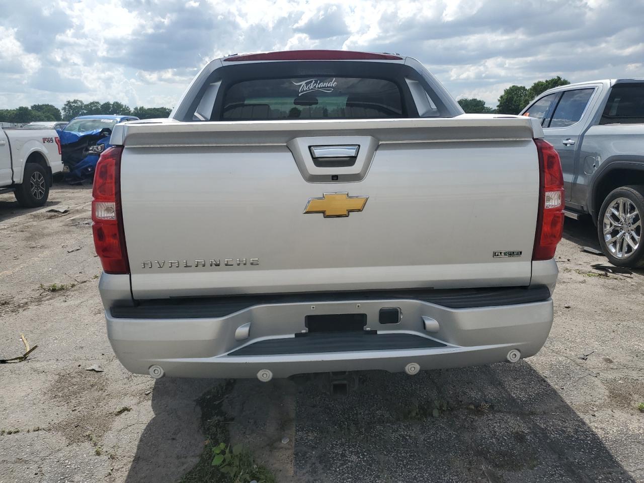 2012 Chevrolet Avalanche Ltz VIN: 3GNTKGE76CG171073 Lot: 62182565