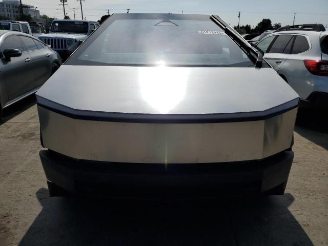  TESLA CYBERTRUCK 2024 Silver