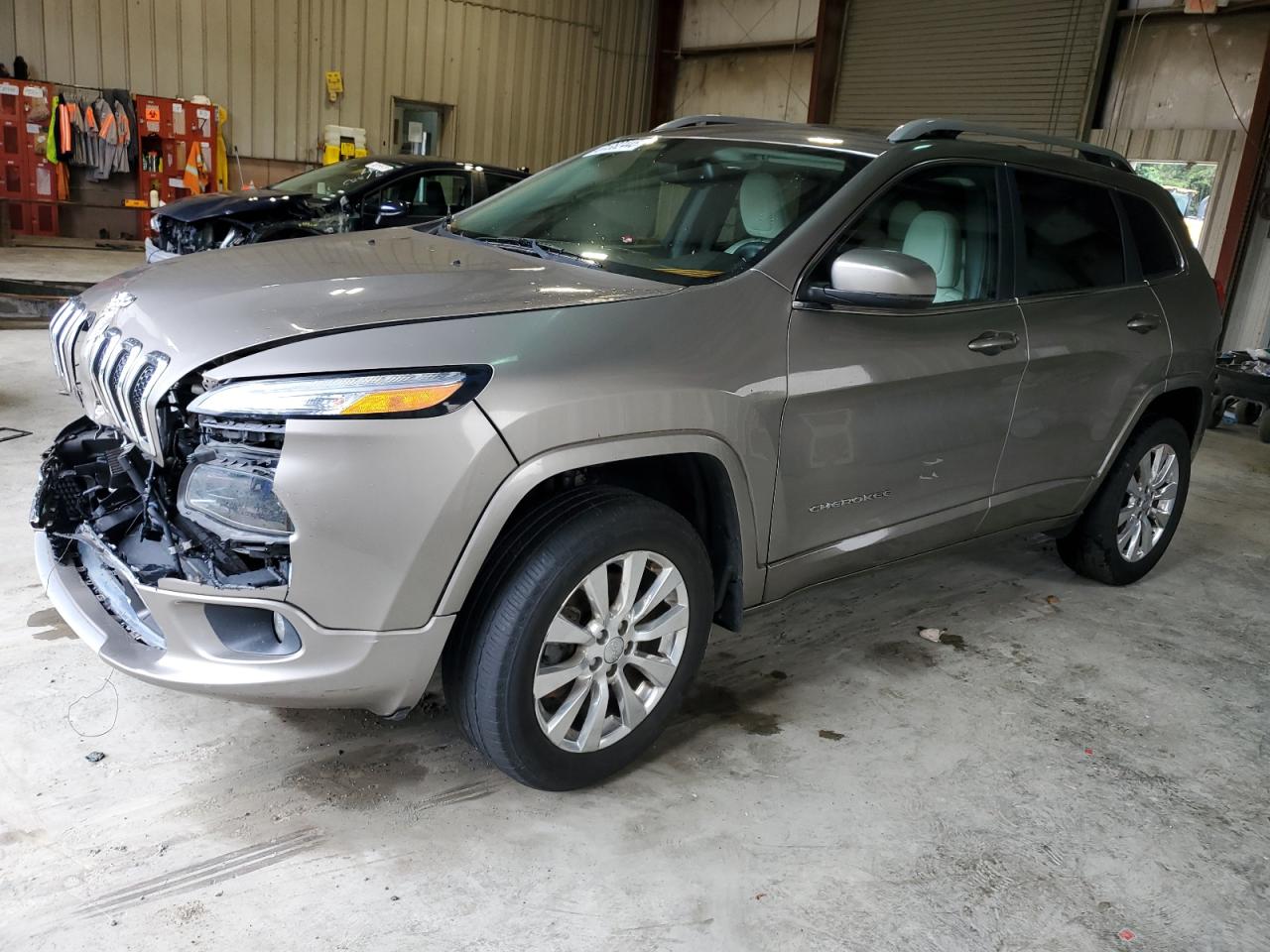 2017 Jeep Cherokee Overland for Sale in Waldorf, MD - Front End