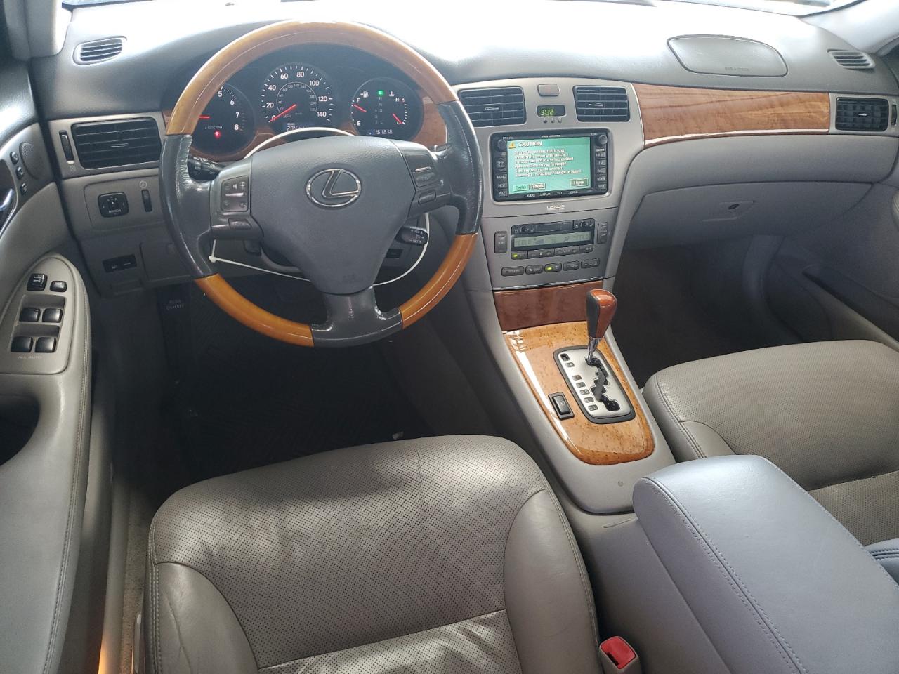 2005 Lexus Es 330 VIN: JTHBA30G655131477 Lot: 62602965