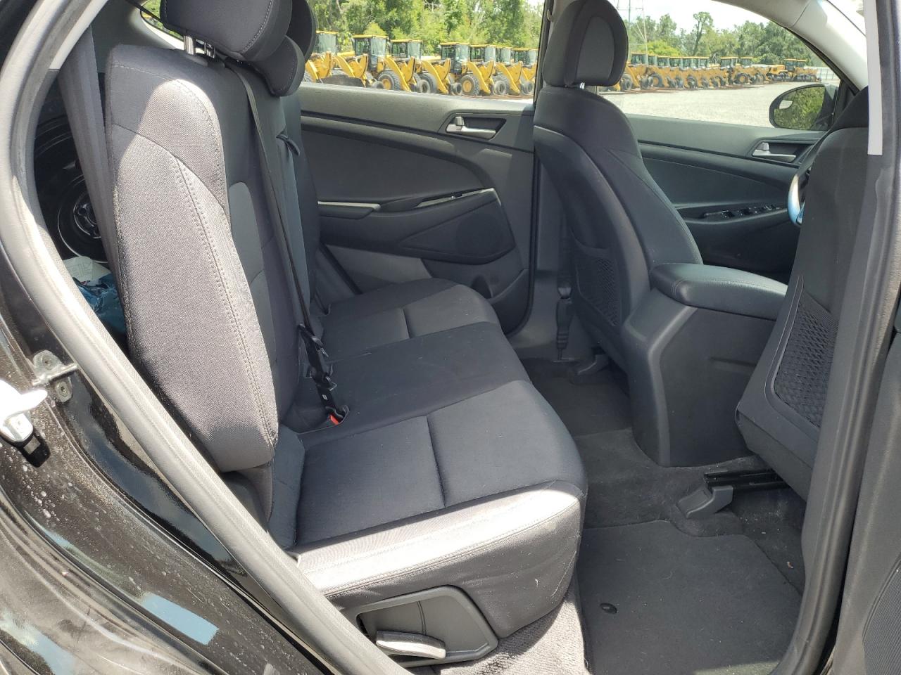 HYUNDAI TUCSON 2018 VIN KM8J23A45JU765583 фото 11