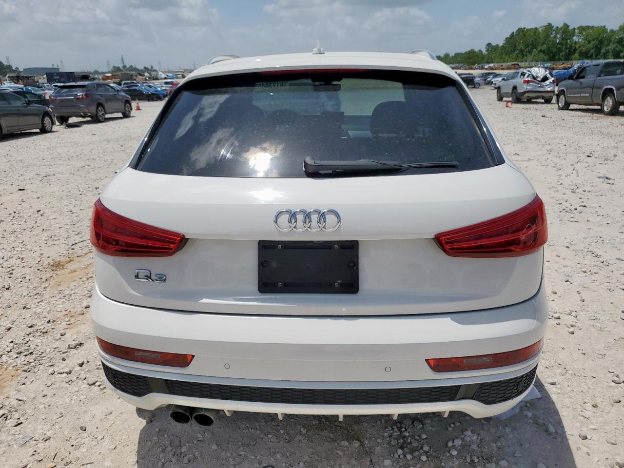 2018 Audi Q3 Premium VIN: WA1BCCFS3JR023676 Lot: 61738455
