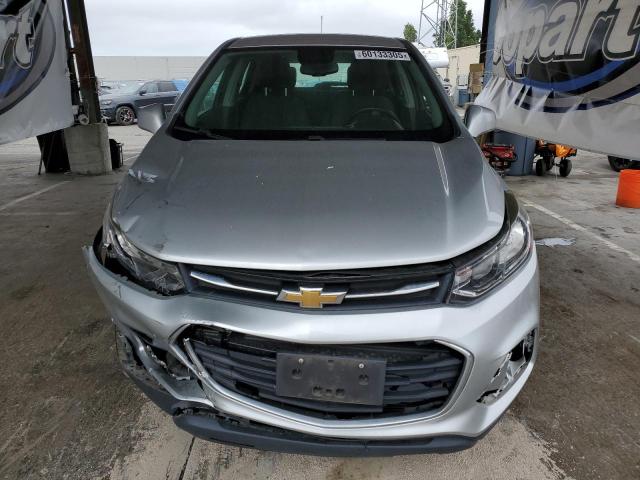  CHEVROLET TRAX 2017 Silver