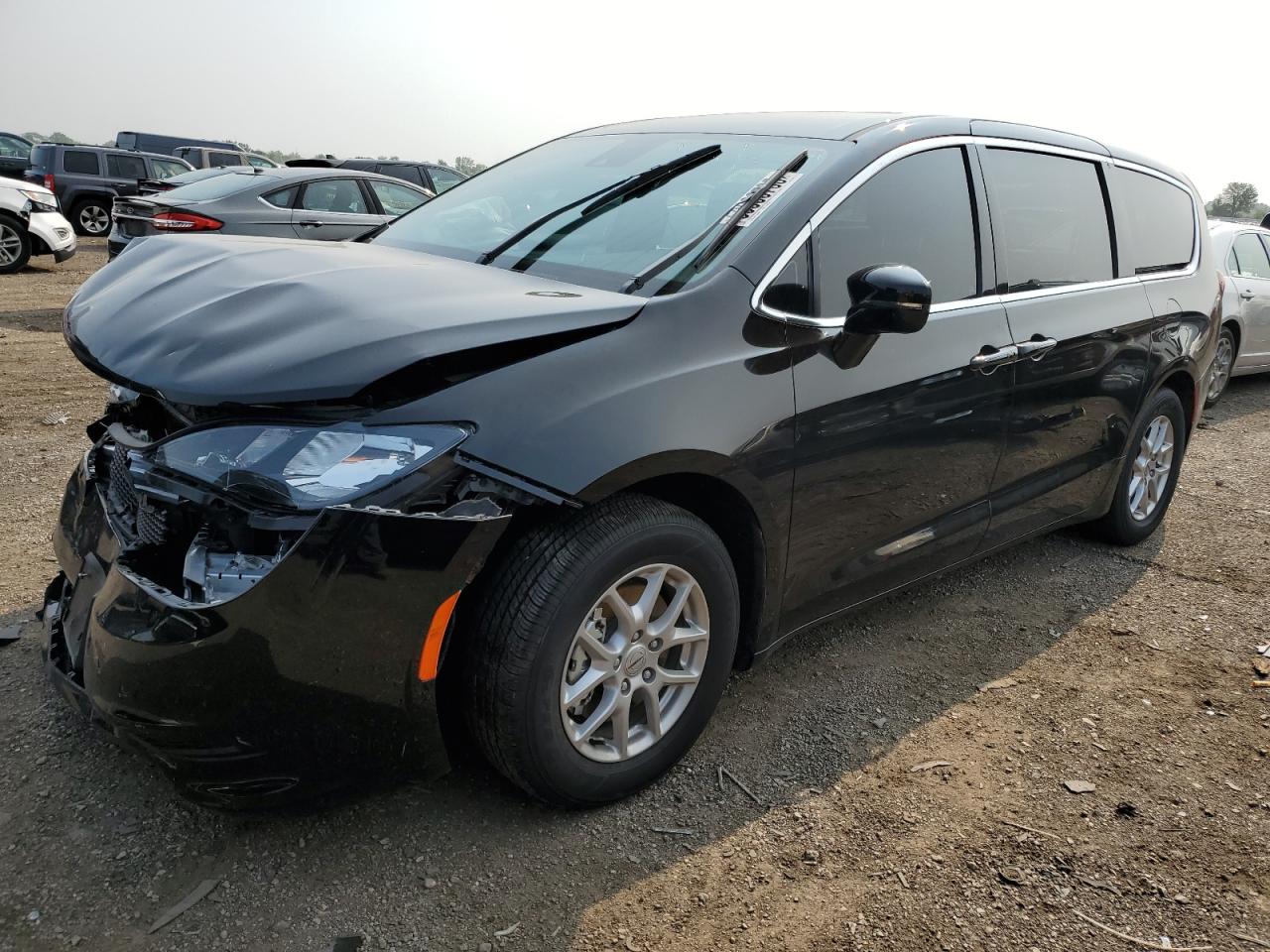 2025 Chrysler Voyager Lx zu verkaufen in Elgin, IL - Front End