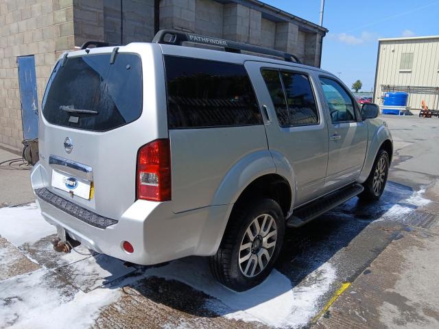 2012 NISSAN PATHFINDER