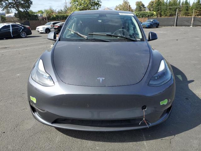 TESLA MODEL Y 2023 Вугільний