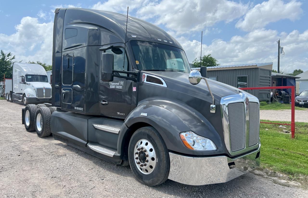 Wilmer, TX에서 판매 중인 2021 Kenworth Construction T680 - Minor Dent/Scratches
