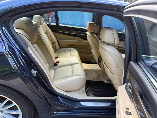 Sedans BMW 7 SERIES 2015 Blue