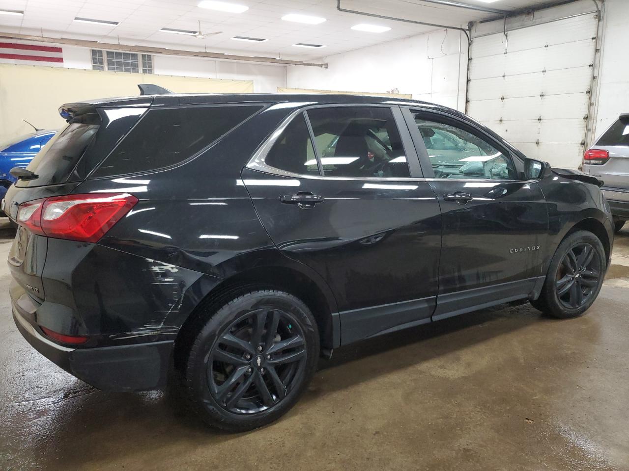 3GNAXUEV9ML402112 CHEVROLET EQUINOX 2021