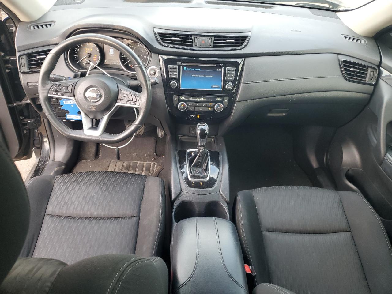 KNMAT2MT0HP589615 NISSAN ROGUE 2017