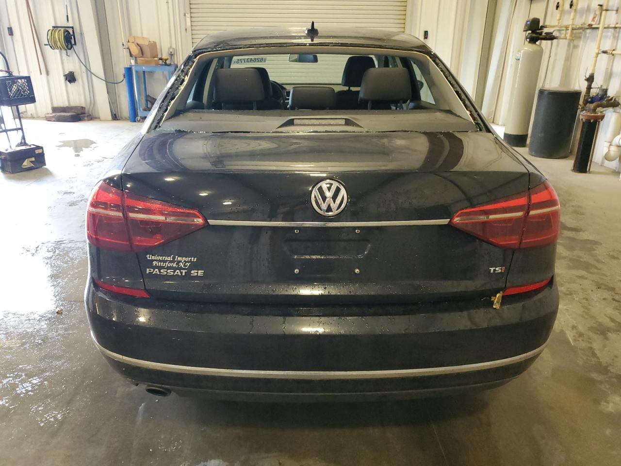 2018 Volkswagen Passat Se VIN: 1VWBA7A36JC008348 Lot: 62643775