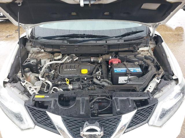 2015 NISSAN X-TRAIL TE