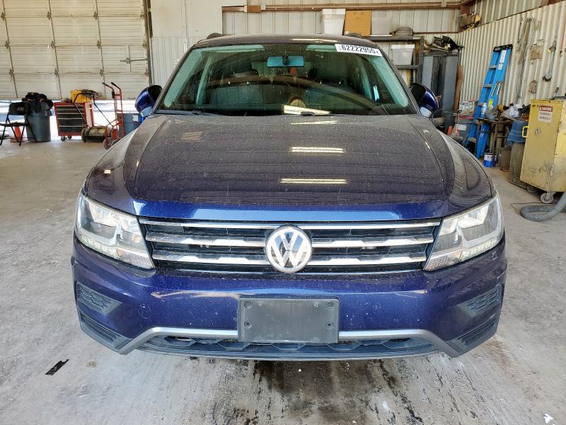  VOLKSWAGEN TIGUAN 2021 Синий