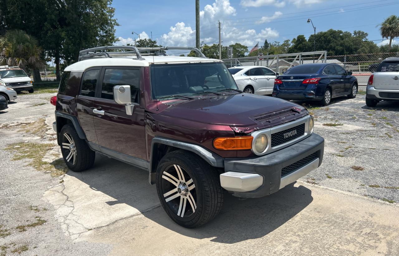 2007 Toyota Fj Cruiser for Sale in Orlando, FL - Minor Dent/Scratches
