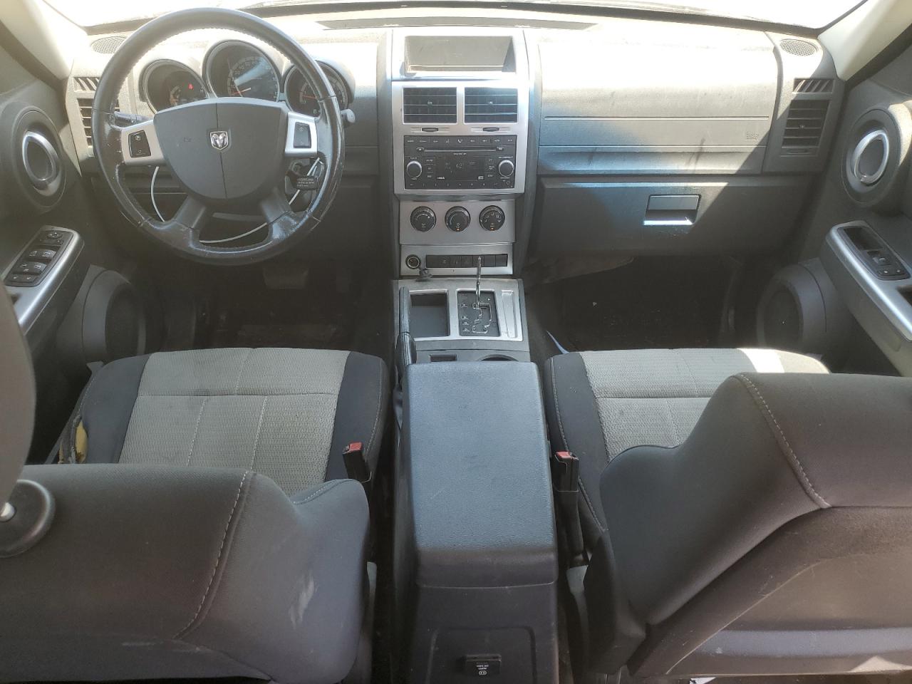 2007 Dodge Nitro R/T VIN: 1D8GT58697W608670 Lot: 61739665