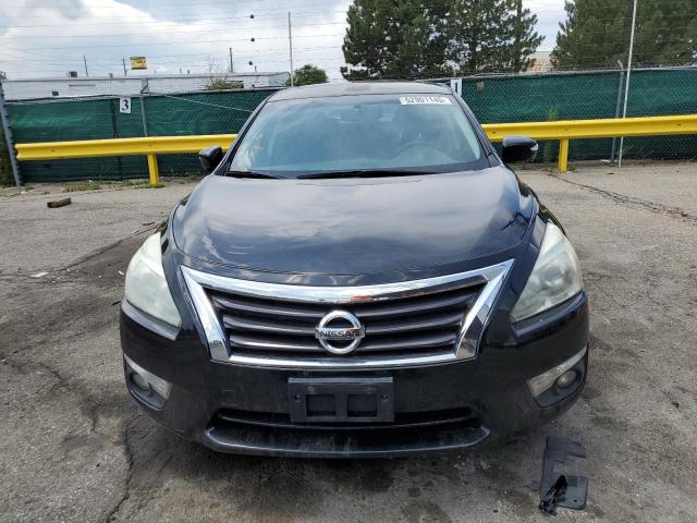 Sedans NISSAN ALTIMA 2015 Czarny
