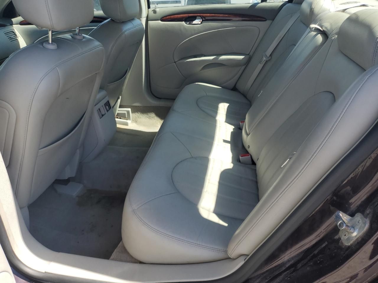 2008 Buick Lucerne Cxl VIN: 1G4HD57248U157171 Lot: 61305335